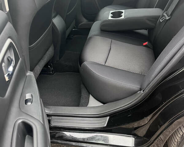 Черный Ниссан Альтима, объемом двигателя 2.49 л и пробегом 171 тыс. км за 8888 $, фото 22 на Automoto.ua