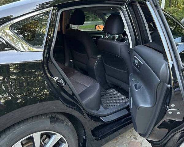 Черный Ниссан Альтима, объемом двигателя 2.49 л и пробегом 200 тыс. км за 10500 $, фото 9 на Automoto.ua