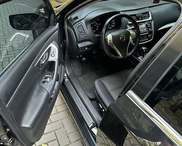 Черный Ниссан Альтима, объемом двигателя 2.49 л и пробегом 142 тыс. км за 11500 $, фото 17 на Automoto.ua