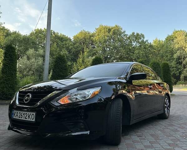 Черный Ниссан Альтима, объемом двигателя 2.49 л и пробегом 145 тыс. км за 12500 $, фото 20 на Automoto.ua