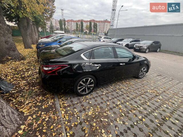 Черный Ниссан Альтима, объемом двигателя 2.49 л и пробегом 171 тыс. км за 8888 $, фото 19 на Automoto.ua