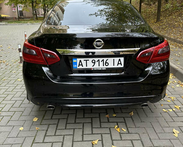 Черный Ниссан Альтима, объемом двигателя 2.49 л и пробегом 142 тыс. км за 11500 $, фото 10 на Automoto.ua