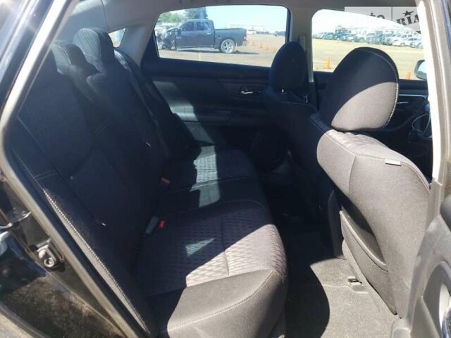 Черный Ниссан Альтима, объемом двигателя 2.5 л и пробегом 53 тыс. км за 3000 $, фото 9 на Automoto.ua