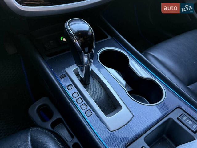 Черный Ниссан Альтима, объемом двигателя 2.49 л и пробегом 120 тыс. км за 10999 $, фото 16 на Automoto.ua