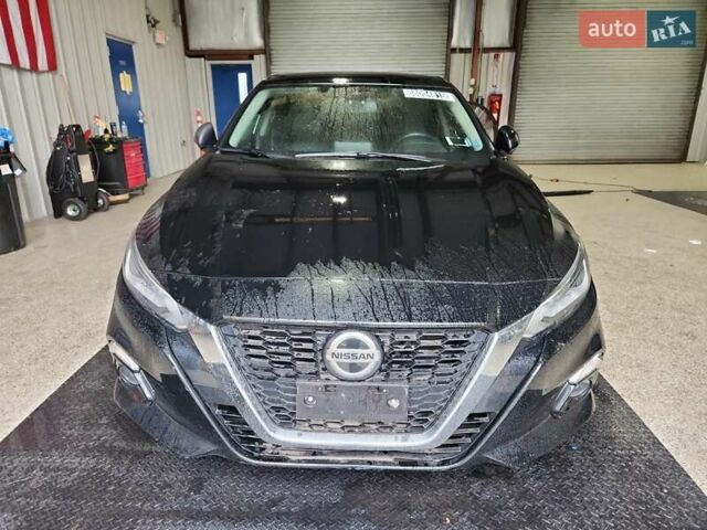 Черный Ниссан Альтима, объемом двигателя 2.5 л и пробегом 59 тыс. км за 2900 $, фото 4 на Automoto.ua