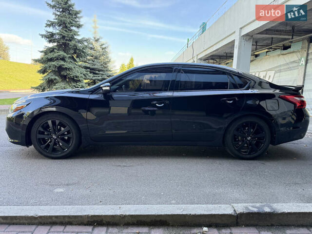 Черный Ниссан Альтима, объемом двигателя 2.49 л и пробегом 120 тыс. км за 10999 $, фото 3 на Automoto.ua