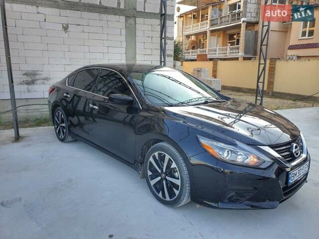 Черный Ниссан Альтима, объемом двигателя 2.49 л и пробегом 68 тыс. км за 13200 $, фото 3 на Automoto.ua