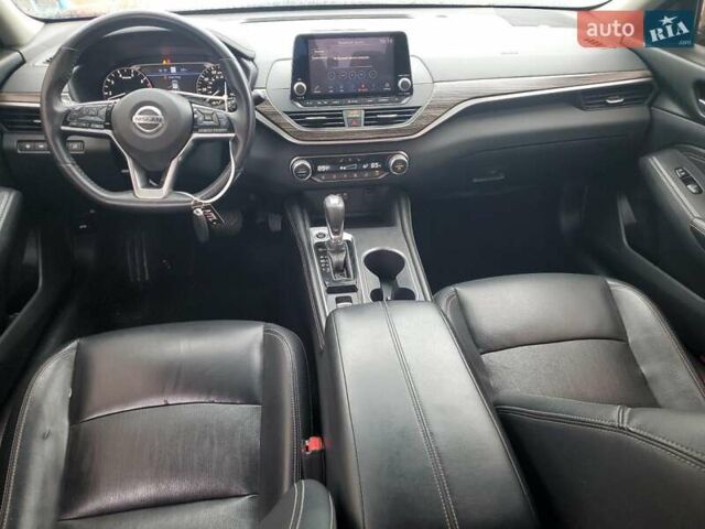 Черный Ниссан Альтима, объемом двигателя 2.5 л и пробегом 59 тыс. км за 2900 $, фото 7 на Automoto.ua