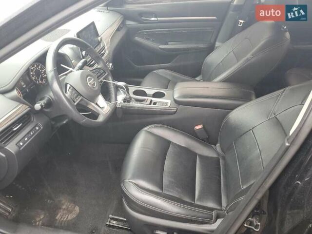 Черный Ниссан Альтима, объемом двигателя 2.5 л и пробегом 59 тыс. км за 2900 $, фото 6 на Automoto.ua