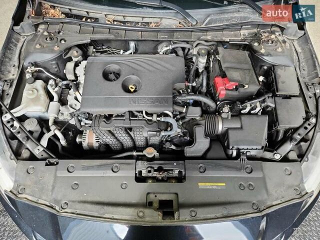 Черный Ниссан Альтима, объемом двигателя 2.5 л и пробегом 59 тыс. км за 2900 $, фото 10 на Automoto.ua