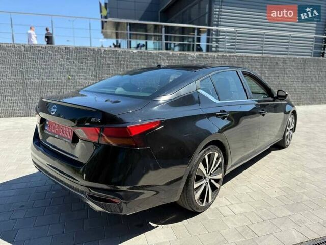 Чорний Ніссан Альтіма, об'ємом двигуна 2.5 л та пробігом 172 тис. км за 12000 $, фото 2 на Automoto.ua