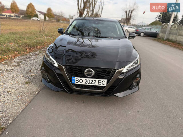 Черный Ниссан Альтима, объемом двигателя 2.49 л и пробегом 122 тыс. км за 16100 $, фото 7 на Automoto.ua