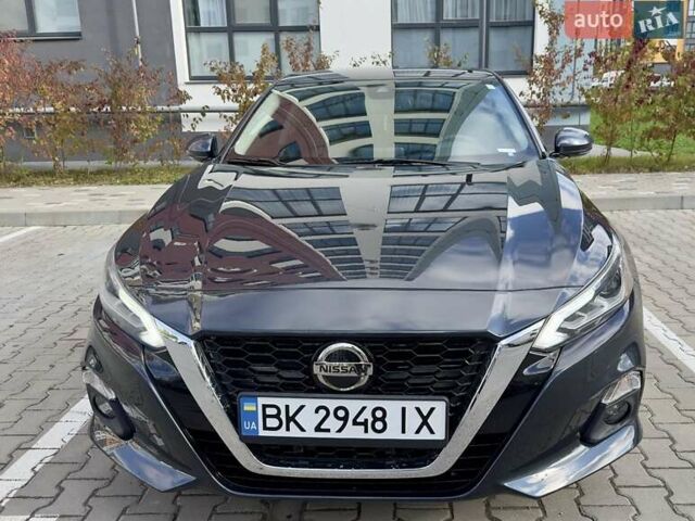 Черный Ниссан Альтима, объемом двигателя 2.49 л и пробегом 103 тыс. км за 17490 $, фото 11 на Automoto.ua