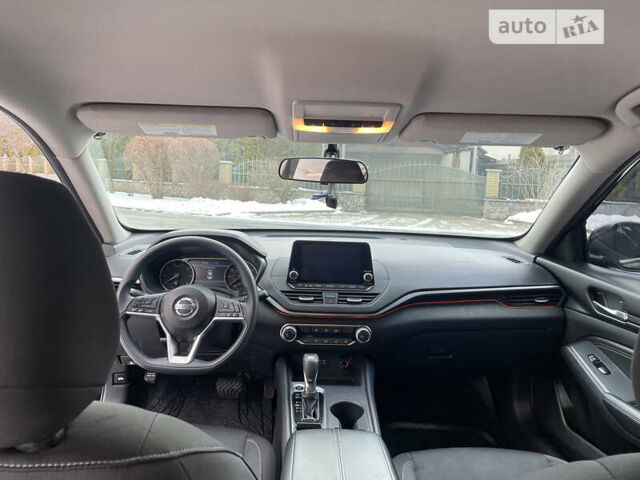 Черный Ниссан Альтима, объемом двигателя 2.49 л и пробегом 73 тыс. км за 14900 $, фото 12 на Automoto.ua