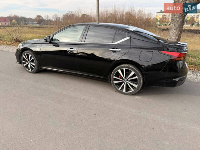 Черный Ниссан Альтима, объемом двигателя 2.49 л и пробегом 122 тыс. км за 16100 $, фото 9 на Automoto.ua