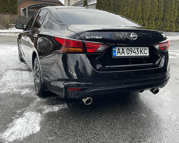 Черный Ниссан Альтима, объемом двигателя 2.49 л и пробегом 73 тыс. км за 14900 $, фото 3 на Automoto.ua
