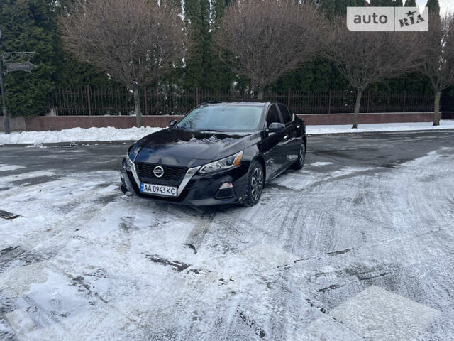 Черный Ниссан Альтима, объемом двигателя 2.49 л и пробегом 73 тыс. км за 14900 $, фото 14 на Automoto.ua