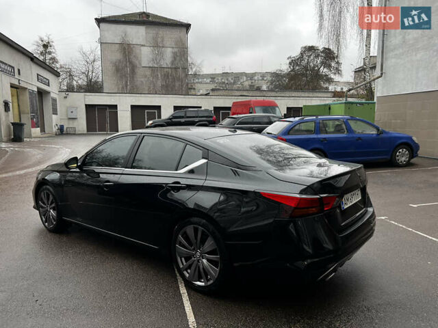 Чорний Ніссан Альтіма, об'ємом двигуна 2.49 л та пробігом 80 тис. км за 14499 $, фото 4 на Automoto.ua