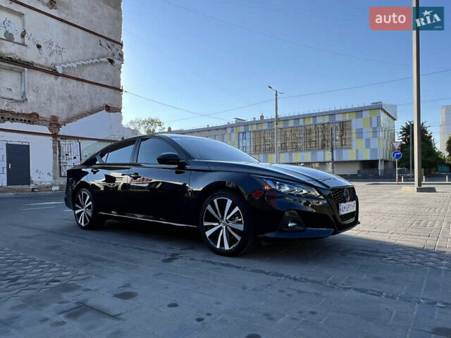 Черный Ниссан Альтима, объемом двигателя 2.49 л и пробегом 42 тыс. км за 15999 $, фото 7 на Automoto.ua
