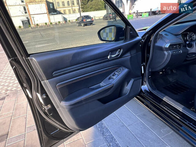 Черный Ниссан Альтима, объемом двигателя 2.49 л и пробегом 42 тыс. км за 15999 $, фото 9 на Automoto.ua