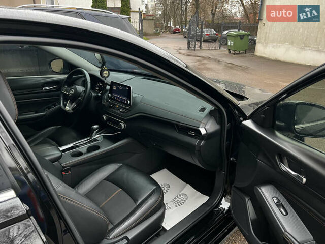 Чорний Ніссан Альтіма, об'ємом двигуна 2.49 л та пробігом 80 тис. км за 14499 $, фото 13 на Automoto.ua