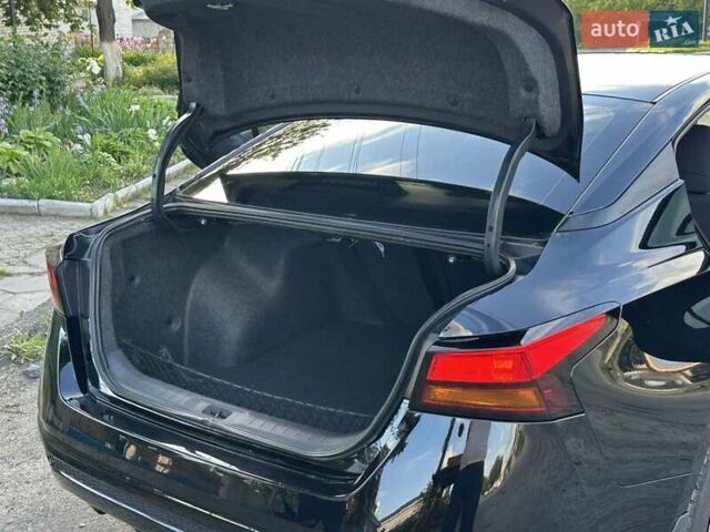 Черный Ниссан Альтима, объемом двигателя 2.49 л и пробегом 68 тыс. км за 15900 $, фото 8 на Automoto.ua