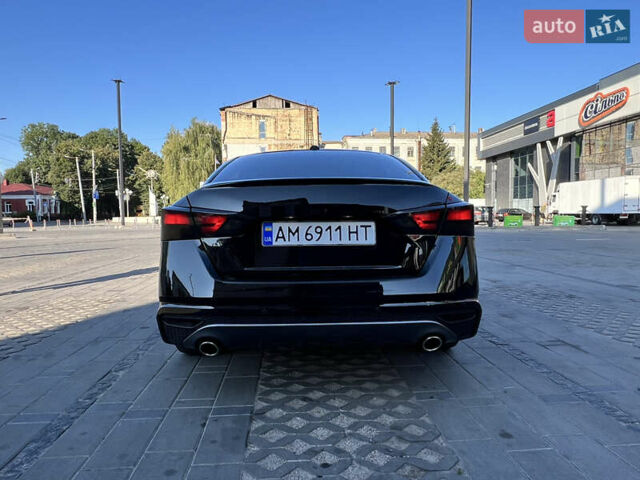 Черный Ниссан Альтима, объемом двигателя 2.49 л и пробегом 42 тыс. км за 15999 $, фото 4 на Automoto.ua