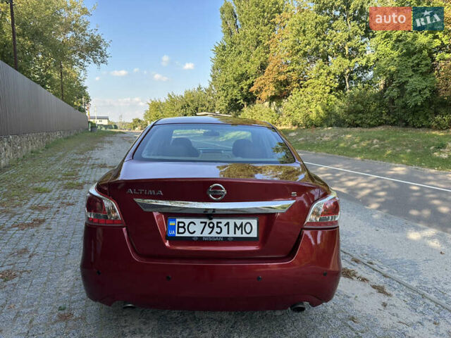 Красный Ниссан Альтима, объемом двигателя 2.49 л и пробегом 226 тыс. км за 7500 $, фото 8 на Automoto.ua
