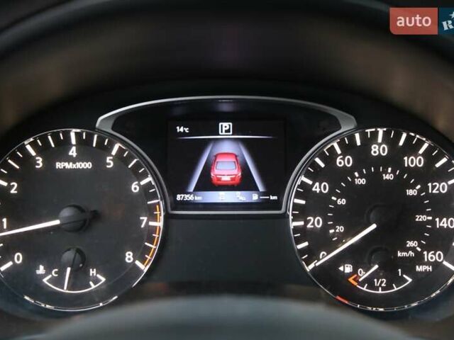 Ниссан Альтима 2016 в Киеве на Automoto.ua Красный Ниссан Альтима, объемом двигателя 2.49 л и пробегом 88 тыс. км за 11500 $, фото 16 на Automoto.ua