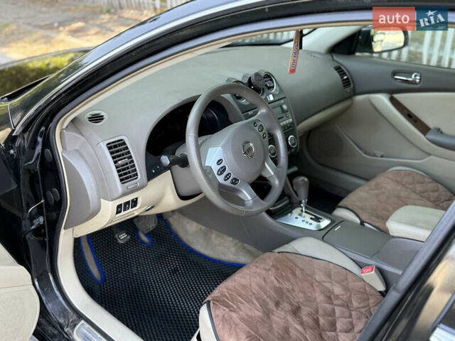 Ниссан Альтима, объемом двигателя 3.5 л и пробегом 280 тыс. км за 5300 $, фото 8 на Automoto.ua