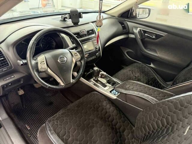 Ніссан Альтіма, об'ємом двигуна 2.5 л та пробігом 281 тис. км за 7490 $, фото 17 на Automoto.ua