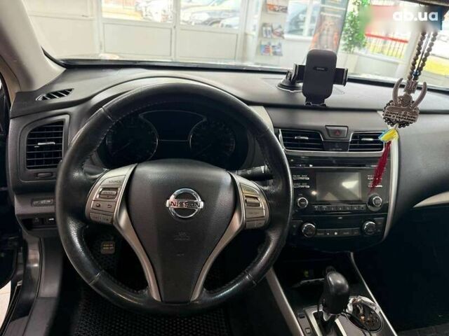 Ніссан Альтіма, об'ємом двигуна 2.5 л та пробігом 281 тис. км за 7490 $, фото 19 на Automoto.ua