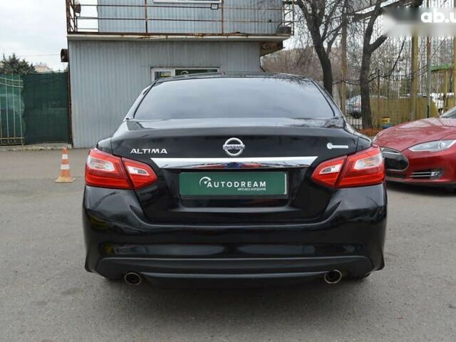Ниссан Альтима, объемом двигателя 2.5 л и пробегом 189 тыс. км за 9300 $, фото 7 на Automoto.ua