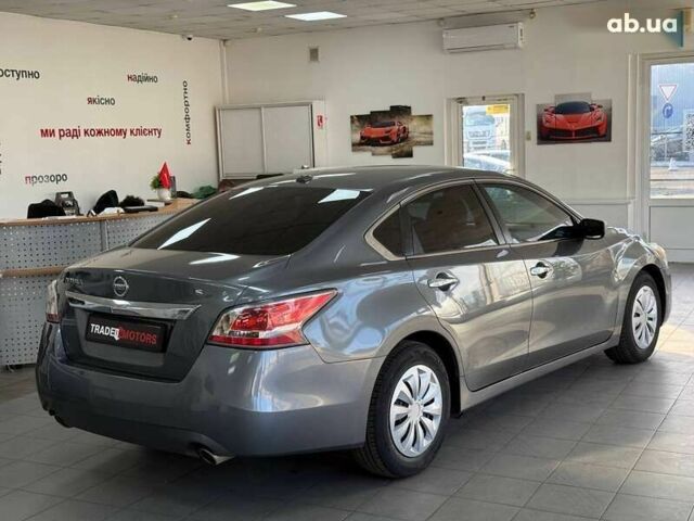 Ниссан Альтима, объемом двигателя 2.5 л и пробегом 137 тыс. км за 8990 $, фото 8 на Automoto.ua