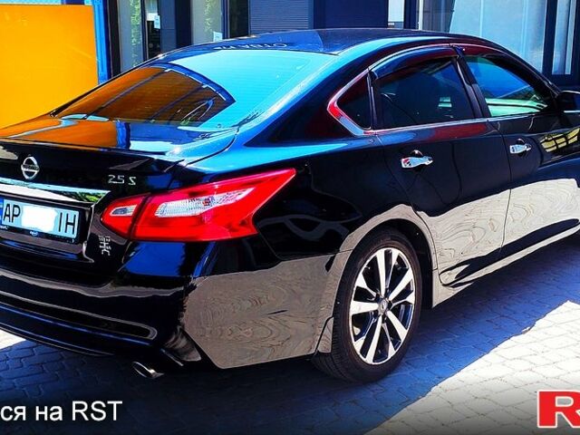 Ниссан Альтима, объемом двигателя 2.5 л и пробегом 106 тыс. км за 12100 $, фото 3 на Automoto.ua