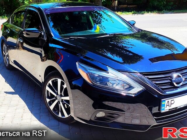 Ниссан Альтима, объемом двигателя 2.5 л и пробегом 106 тыс. км за 12100 $, фото 1 на Automoto.ua