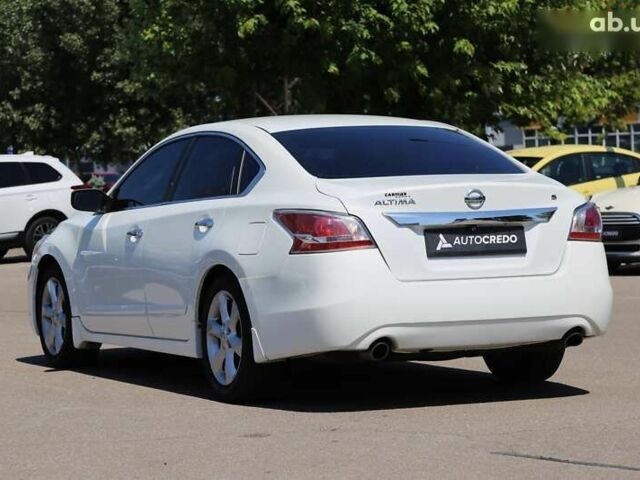 Ніссан Альтіма, об'ємом двигуна 2.5 л та пробігом 249 тис. км за 8900 $, фото 3 на Automoto.ua