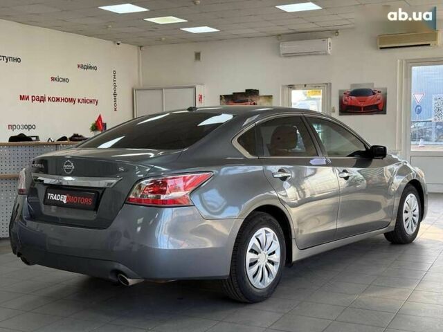 Ниссан Альтима, объемом двигателя 2.5 л и пробегом 137 тыс. км за 8990 $, фото 7 на Automoto.ua