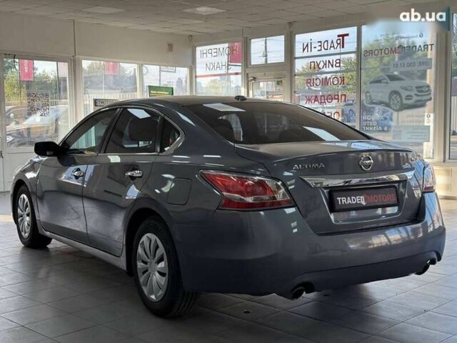Ниссан Альтима, объемом двигателя 2.5 л и пробегом 137 тыс. км за 8990 $, фото 11 на Automoto.ua