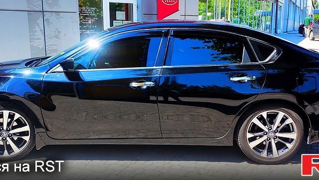 Ниссан Альтима, объемом двигателя 2.5 л и пробегом 106 тыс. км за 12100 $, фото 2 на Automoto.ua