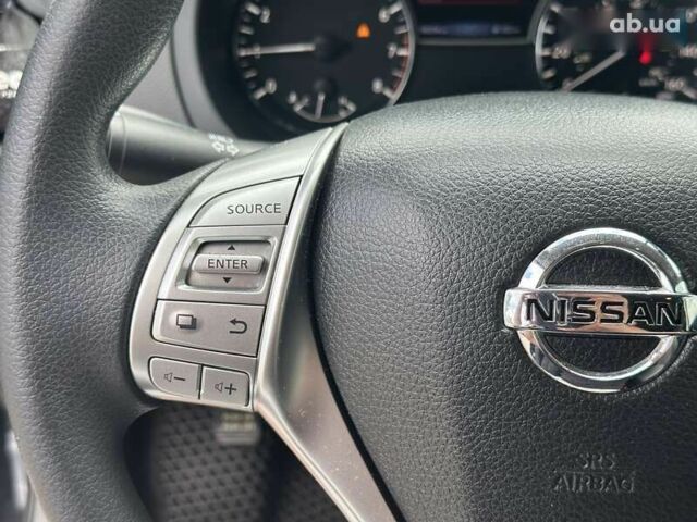 Ниссан Альтима, объемом двигателя 2.5 л и пробегом 106 тыс. км за 10490 $, фото 24 на Automoto.ua