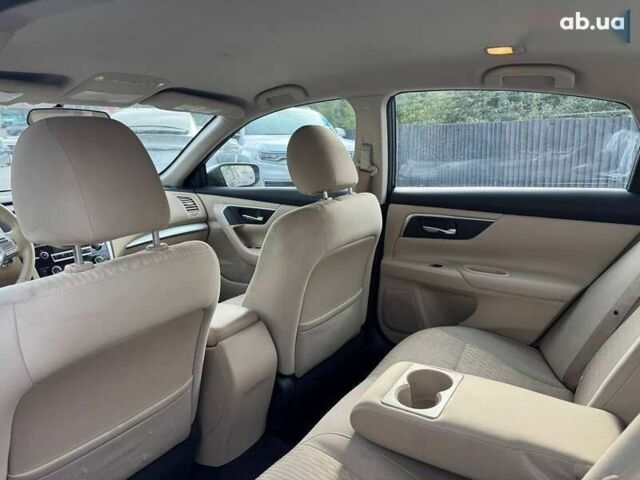 Ниссан Альтима, объемом двигателя 2.5 л и пробегом 186 тыс. км за 8800 $, фото 14 на Automoto.ua