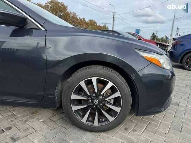 Ниссан Альтима, объемом двигателя 2.5 л и пробегом 186 тыс. км за 8800 $, фото 9 на Automoto.ua