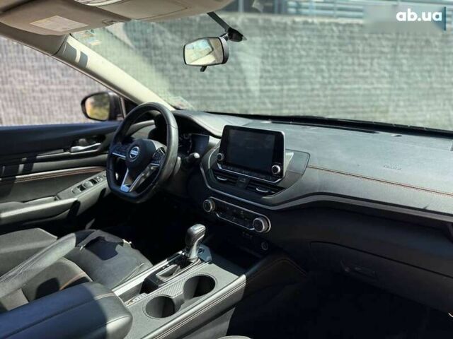 Ниссан Альтима, объемом двигателя 2.5 л и пробегом 172 тыс. км за 12000 $, фото 7 на Automoto.ua