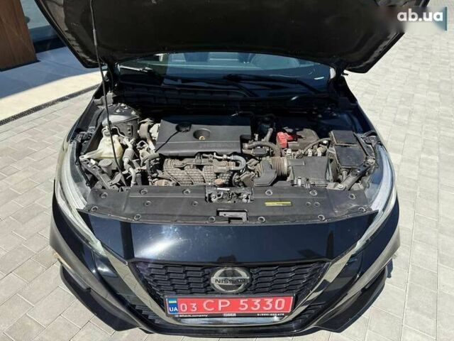 Ниссан Альтима, объемом двигателя 2.5 л и пробегом 172 тыс. км за 12000 $, фото 8 на Automoto.ua