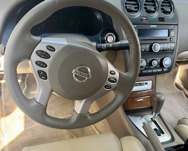 Серый Ниссан Альтима, объемом двигателя 3.5 л и пробегом 122 тыс. км за 6699 $, фото 12 на Automoto.ua