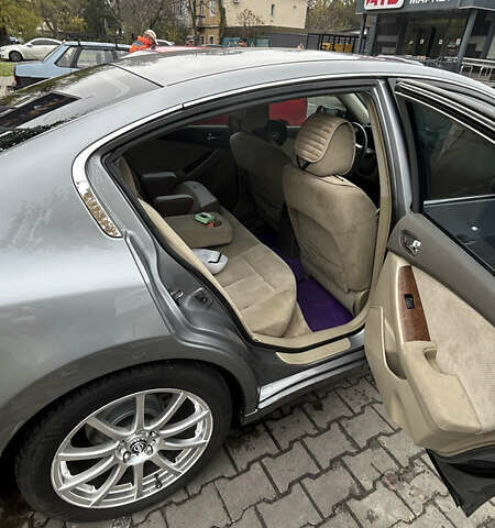 Серый Ниссан Альтима, объемом двигателя 2.5 л и пробегом 229 тыс. км за 6400 $, фото 6 на Automoto.ua