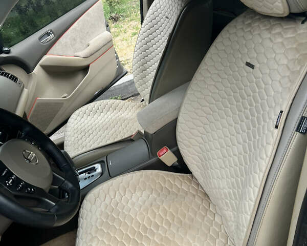 Серый Ниссан Альтима, объемом двигателя 2.49 л и пробегом 160 тыс. км за 8350 $, фото 10 на Automoto.ua