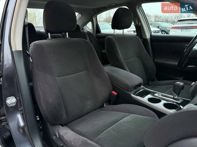 Серый Ниссан Альтима, объемом двигателя 2.49 л и пробегом 211 тыс. км за 9700 $, фото 47 на Automoto.ua