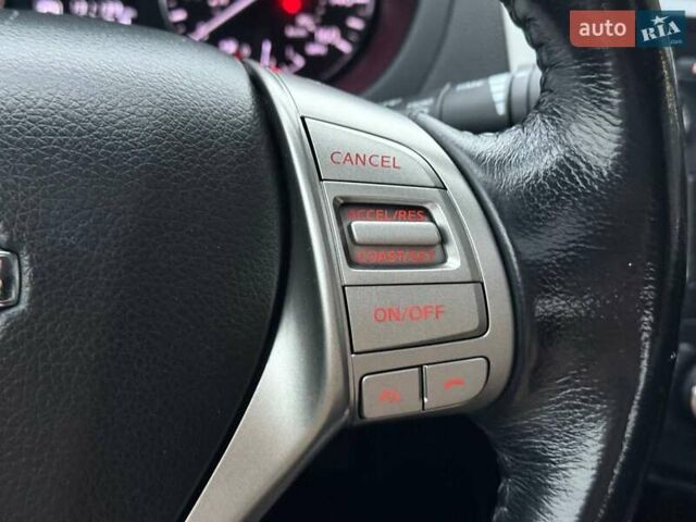 Серый Ниссан Альтима, объемом двигателя 2.49 л и пробегом 211 тыс. км за 9700 $, фото 25 на Automoto.ua